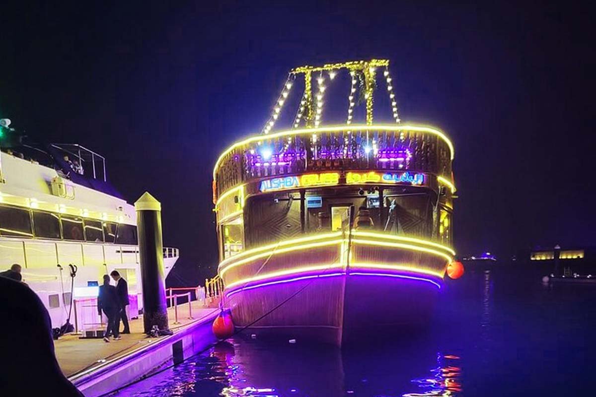 Dubai Marina Dhow Dinner Cruise – 2 Hours